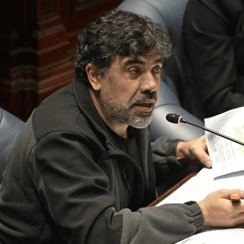 Óscar Andrade