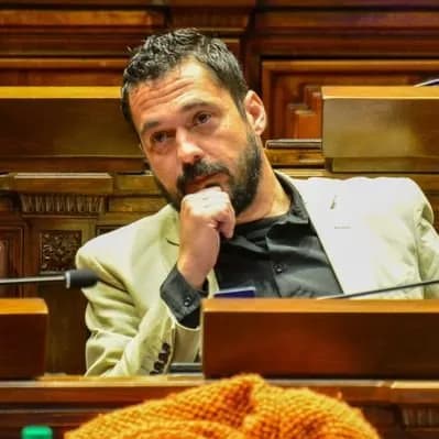 Nicolás Guillenea