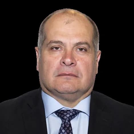 Álvaro Viviano